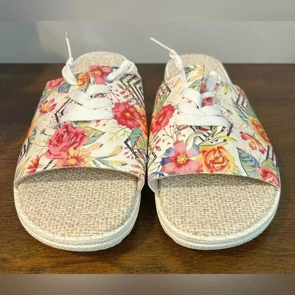 Women's Flower Pattern Flat Sandals Casual Open Toe Summertime Size 9.5 NWOT - Picture 4 of 11